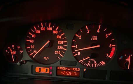 BMW 5 серия, 1996 год, 555 000 рублей, 16 фотография