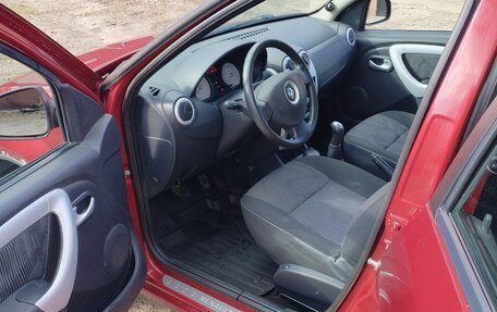 Renault Sandero I, 2012 год, 550 000 рублей, 4 фотография