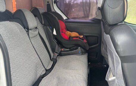 Peugeot Partner II рестайлинг 2, 2010 год, 570 000 рублей, 12 фотография