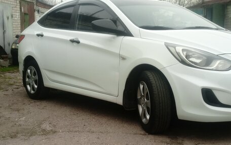 Hyundai Solaris II рестайлинг, 2013 год, 1 000 050 рублей, 7 фотография