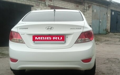 Hyundai Solaris II рестайлинг, 2013 год, 1 000 050 рублей, 5 фотография