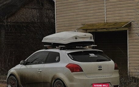 KIA cee'd I рестайлинг, 2011 год, 700 000 рублей, 3 фотография