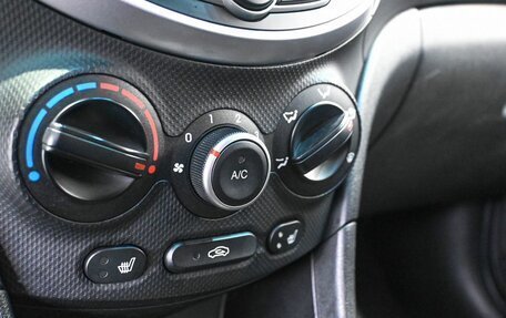 Hyundai Solaris II рестайлинг, 2014 год, 1 099 900 рублей, 17 фотография