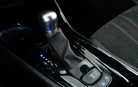 Toyota C-HR I рестайлинг, 2021 год, 3 922 046 рублей, 14 фотография