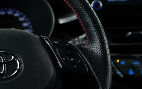 Toyota C-HR I рестайлинг, 2021 год, 3 922 046 рублей, 13 фотография