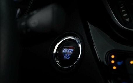 Toyota C-HR I рестайлинг, 2021 год, 3 922 046 рублей, 17 фотография