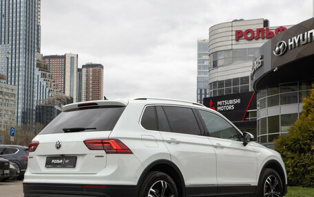 Volkswagen Tiguan II, 2018 год, 2 798 000 рублей, 4 фотография