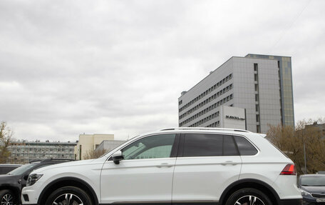 Volkswagen Tiguan II, 2018 год, 2 798 000 рублей, 6 фотография