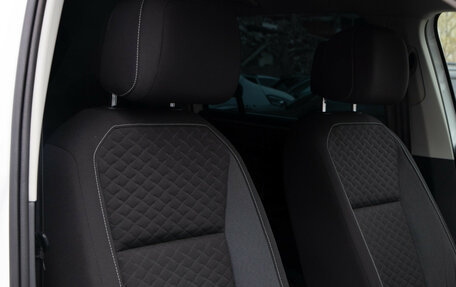 Volkswagen Tiguan II, 2018 год, 2 798 000 рублей, 14 фотография