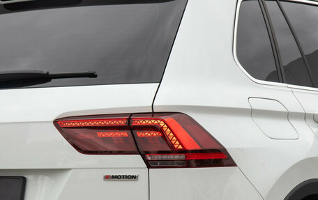 Volkswagen Tiguan II, 2018 год, 2 798 000 рублей, 26 фотография