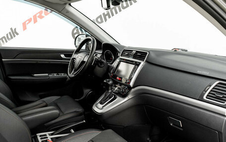 Haval H6, 2017 год, 1 350 000 рублей, 14 фотография