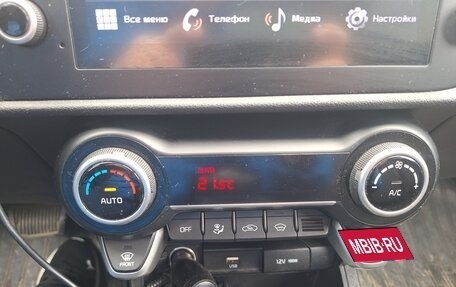 KIA Rio IV, 2021 год, 1 770 000 рублей, 7 фотография