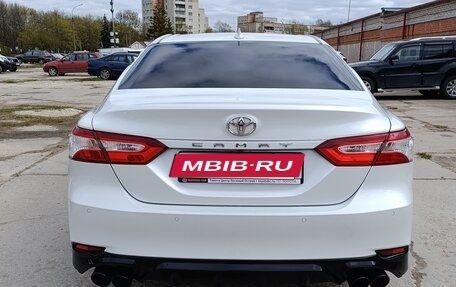 Toyota Camry, 2021 год, 3 550 000 рублей, 14 фотография