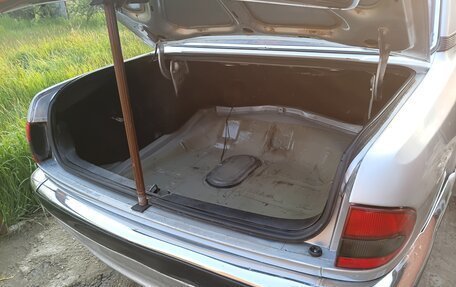 ГАЗ 3110 «Волга», 2003 год, 210 000 рублей, 23 фотография