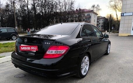 Mercedes-Benz C-Класс, 2010 год, 900 000 рублей, 4 фотография