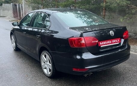 Volkswagen Jetta VI, 2014 год, 895 000 рублей, 4 фотография