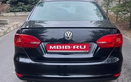 Volkswagen Jetta VI, 2014 год, 895 000 рублей, 5 фотография