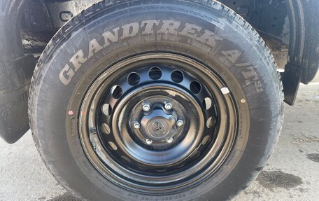 Toyota Hilux, 2025 год, 5 650 000 рублей, 11 фотография