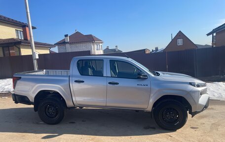 Toyota Hilux, 2025 год, 5 650 000 рублей, 16 фотография