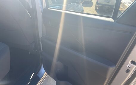 Toyota Hilux, 2025 год, 5 650 000 рублей, 9 фотография