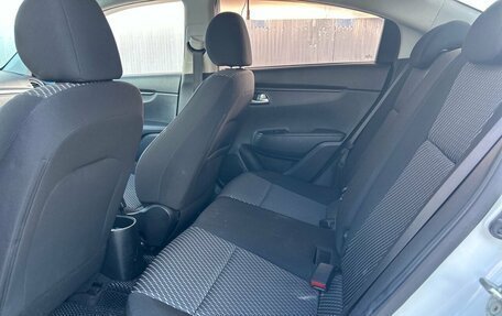 KIA Rio IV, 2018 год, 1 330 000 рублей, 7 фотография