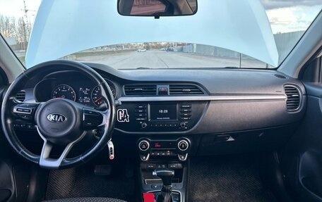 KIA Rio IV, 2018 год, 1 330 000 рублей, 5 фотография