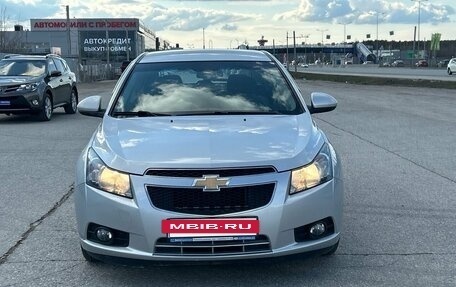 Chevrolet Cruze II, 2012 год, 675 000 рублей, 3 фотография