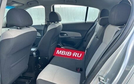 Chevrolet Cruze II, 2012 год, 675 000 рублей, 7 фотография