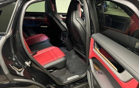 Porsche Cayenne III, 2025 год, 18 990 000 рублей, 6 фотография