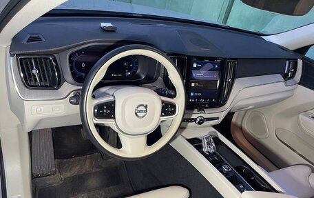 Volvo XC60 II, 2021 год, 5 300 000 рублей, 7 фотография