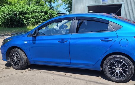 Hyundai Solaris II рестайлинг, 2021 год, 2 500 000 рублей, 10 фотография