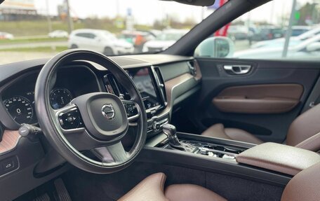 Volvo XC60 II, 2021 год, 4 500 000 рублей, 11 фотография