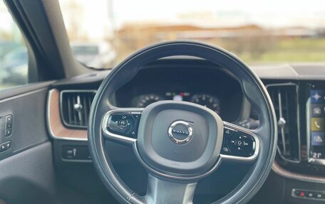 Volvo XC60 II, 2021 год, 4 500 000 рублей, 17 фотография