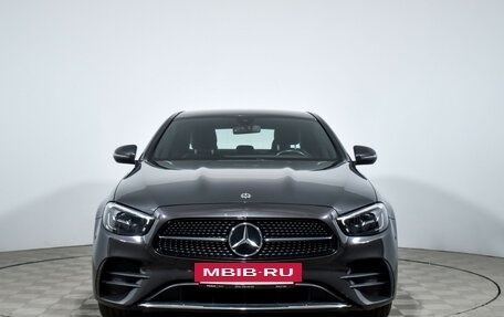 Mercedes-Benz E-Класс, 2021 год, 4 935 000 рублей, 2 фотография