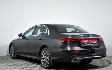 Mercedes-Benz E-Класс, 2021 год, 4 935 000 рублей, 7 фотография