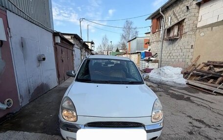Daihatsu Storia, 2001 год, 21 фотография