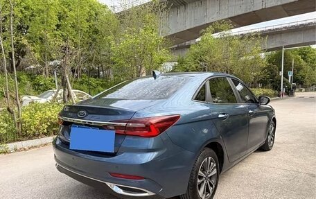 Ford Escort, 2021 год, 1 046 540 рублей, 3 фотография