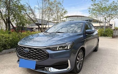 Ford Escort, 2021 год, 1 046 540 рублей, 2 фотография