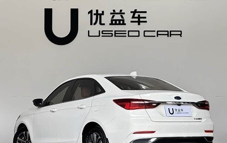 Ford Escort, 2021 год, 1 075 340 рублей, 2 фотография