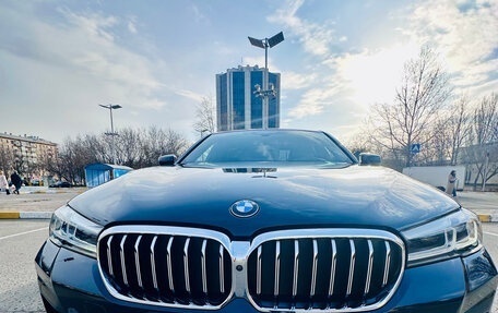 BMW 5 серия, 2021 год, 5 990 000 рублей, 1 фотография
