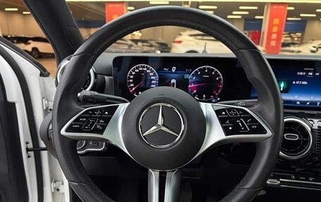 Mercedes-Benz A-Класс, 2023 год, 1 564 340 рублей, 13 фотография