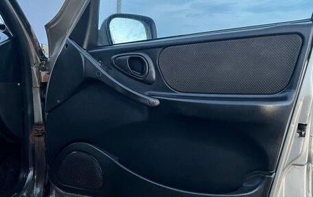 Chevrolet Niva I рестайлинг, 2010 год, 380 000 рублей, 18 фотография