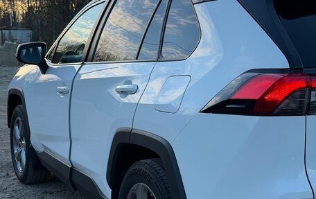 Toyota RAV4, 2022 год, 3 300 000 рублей, 4 фотография