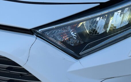 Toyota RAV4, 2022 год, 3 300 000 рублей, 6 фотография