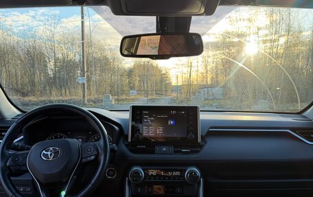 Toyota RAV4, 2022 год, 3 300 000 рублей, 15 фотография