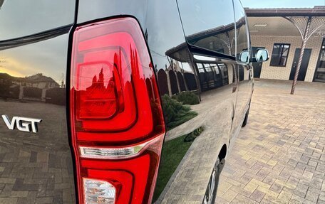 Hyundai Grand Starex Grand Starex I рестайлинг 2, 2018 год, 3 500 000 рублей, 12 фотография