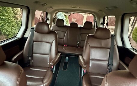 Hyundai Grand Starex Grand Starex I рестайлинг 2, 2018 год, 3 500 000 рублей, 20 фотография