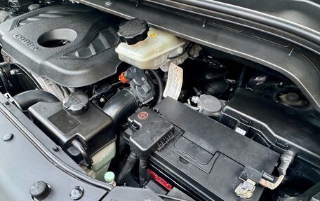 Hyundai Grand Starex Grand Starex I рестайлинг 2, 2018 год, 3 500 000 рублей, 29 фотография