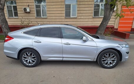 Honda Crosstour I рестайлинг, 2011 год, 1 300 000 рублей, 2 фотография