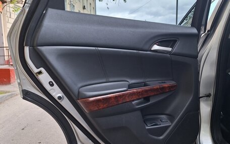 Honda Crosstour I рестайлинг, 2011 год, 1 300 000 рублей, 11 фотография